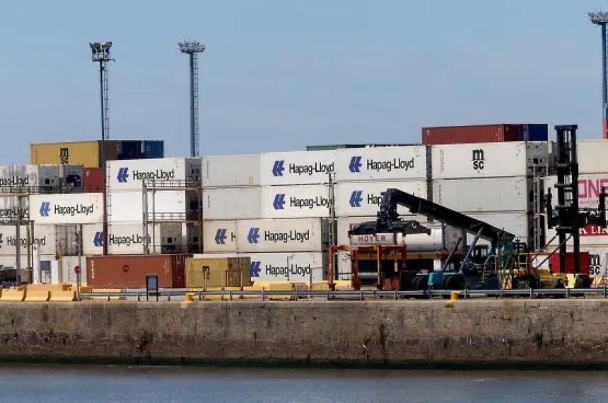 Récord en exportaciones y un derrumbe en importaciones