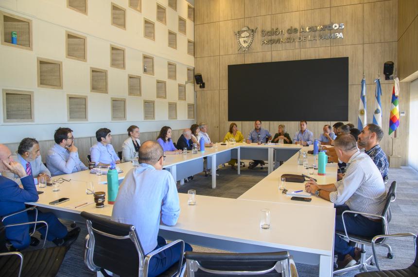 La reunión fue en el Salón de Acuerdos de Casa de Gobierno
