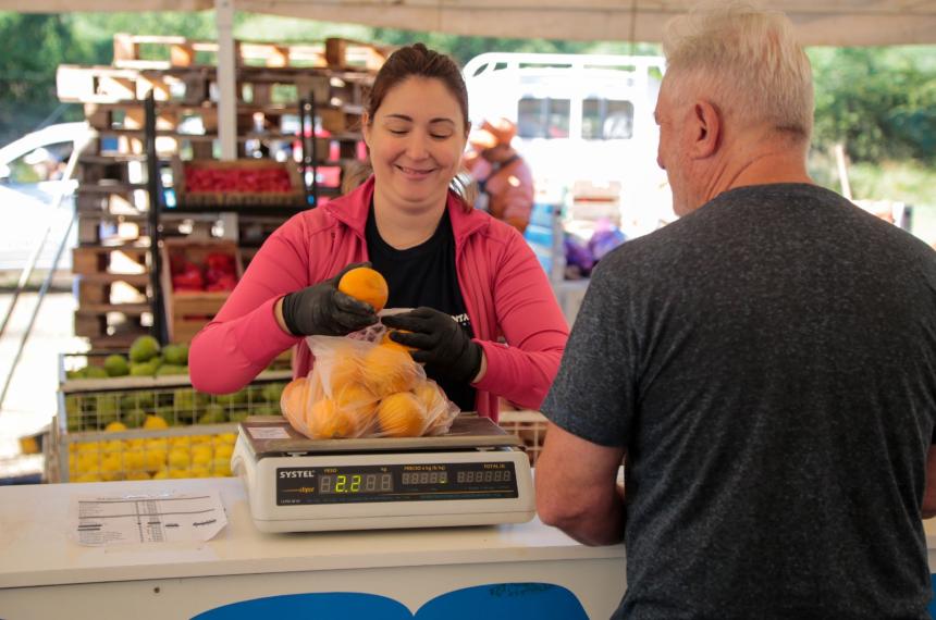 Vuelve a abrir el Mercado Municipal