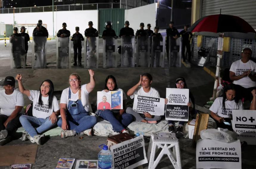 Esta medida surge tras la presión de familiares que realizaron manifestaciones