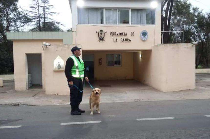 Los delincuentes fueron interceptados en el Puesto Caminero de Catriló