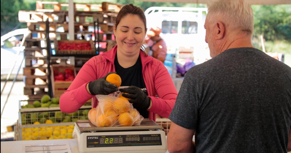 Vuelve a abrir el Mercado Municipal