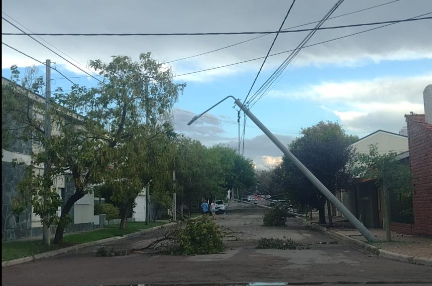 La red eléctrica sufrió el destrrozo m�s relevante de la infraestructura