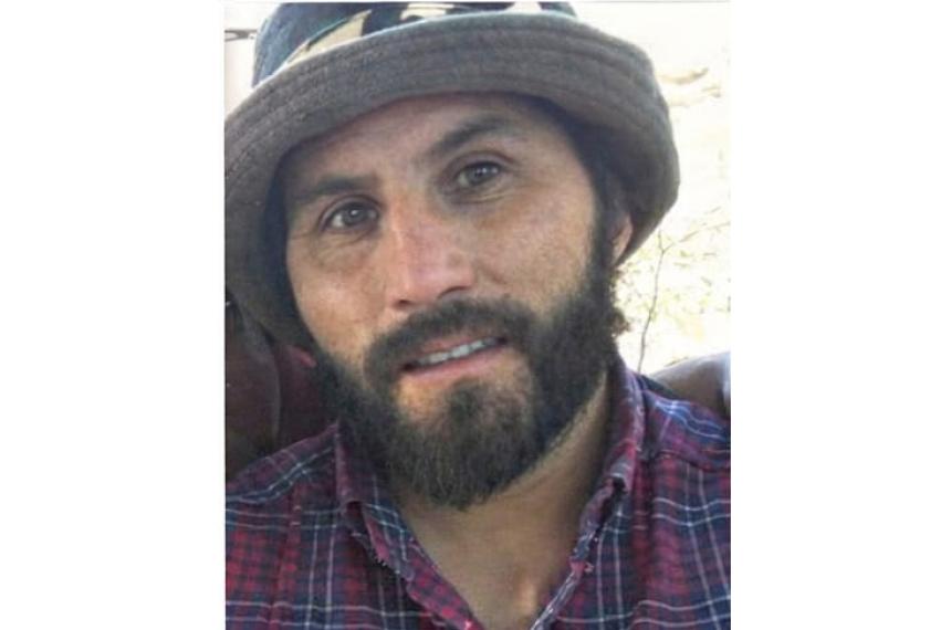 Osvaldo Coronel salió a dedo desde Quem� Quem� hacia Córdoba