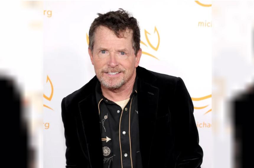 El retorno m�s esperado- Michael Fox sorprende en Shrinking