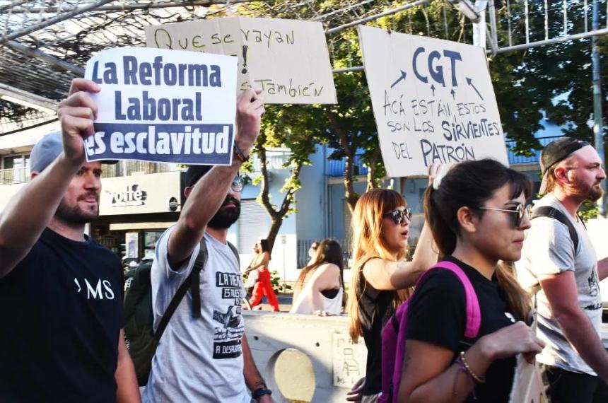 Las dos CTA y la Intersindical marchan el viernes contra la reforma laboral Hubo ruptura con la CGT