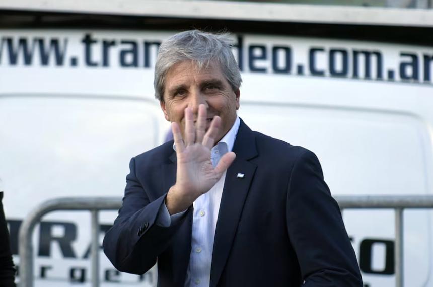 El ministro de Economía Luis Caputo implementó una nueva estrategia para afrontar vencimientos en moneda extranjera con instrumentos locales