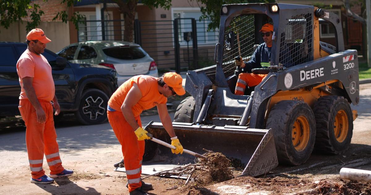Las cuadrillas a una semana del tornado siguen realizando tareas de limpieza