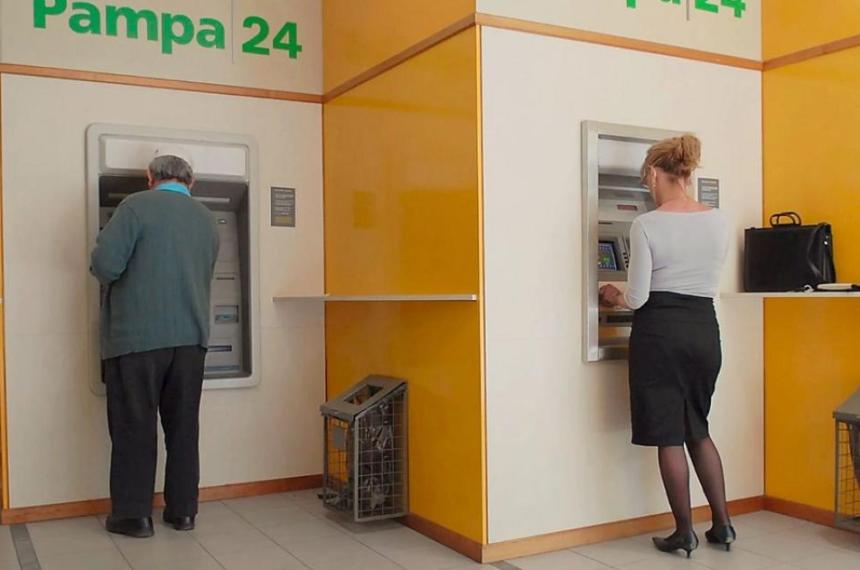 Este viernes se abonan sueldos estatales con aumento