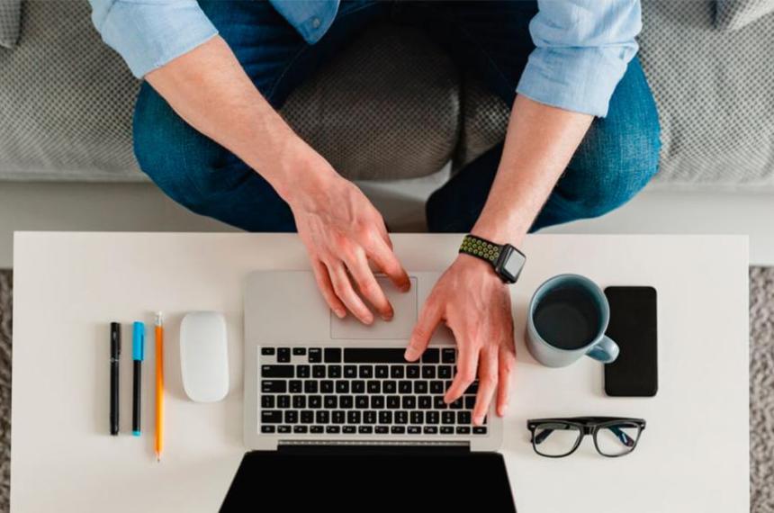 Un paiacutes implementoacute la semana laboral de cuatro diacuteas