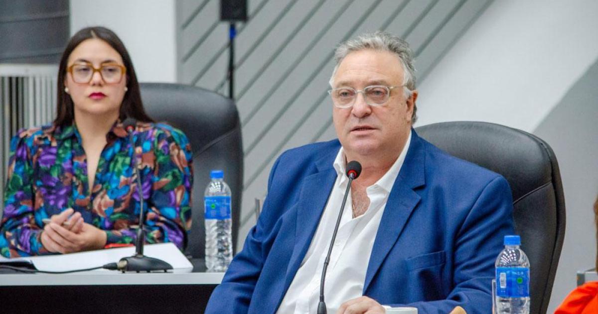 Lovera queda al frente del bloque del PJ- el ultravernismo desbanca a Mariacuten