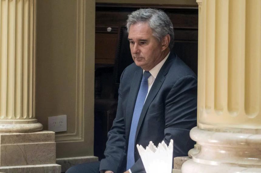 El canciller Pablo Quirno sigue la sesión desde uno de los palcos del Congreso