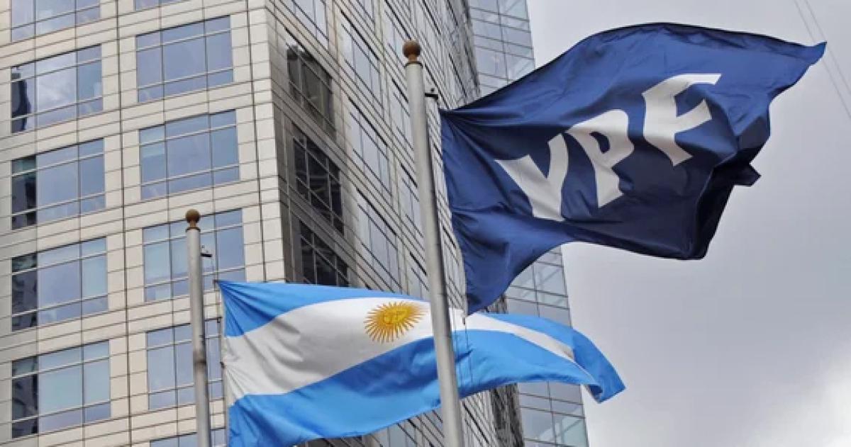 Argentina presentó sus argumentos para mantener la suspensión de la entrega de acciones de YPF