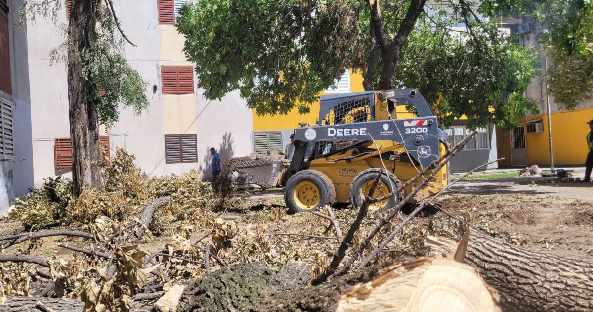 La Municipalidad sigue con las reparaciones tras el tornado