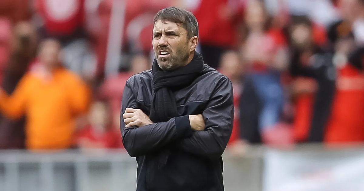 Coudet llegaría el miércoles al país para firmar su vínculo con River hasta fin de 2027