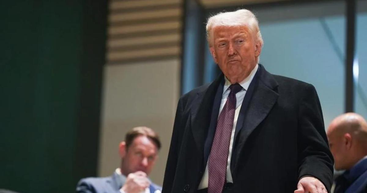 Donald Trump ordenó despejar el estrecho de Ormuz