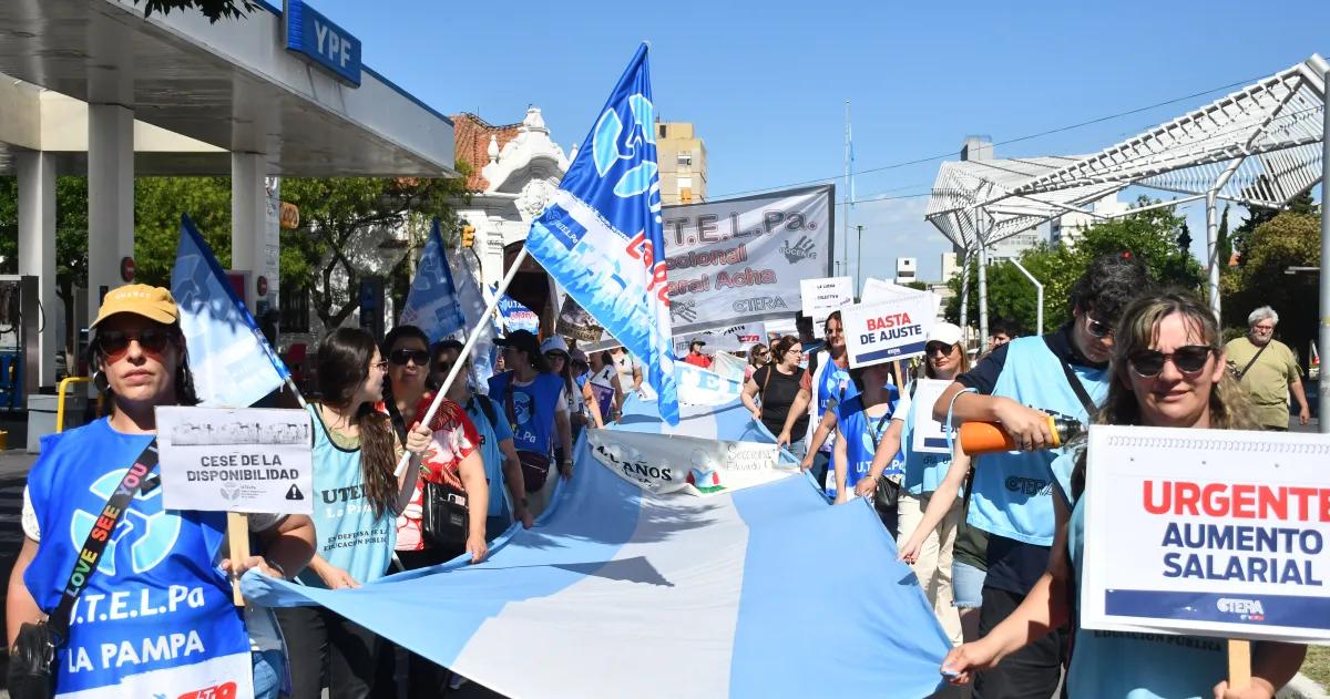 La docencia pamepana para este lunes