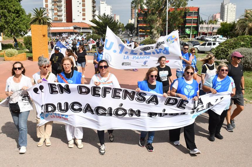 Paro y movilizacioacuten en el inicio del Ciclo Lectivo 2026