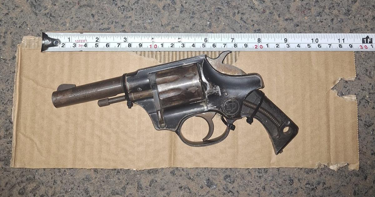 El arma secuestrada por la Seccional Tercera