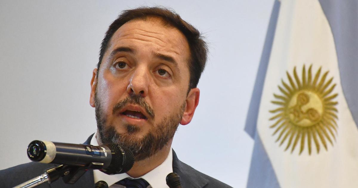 Di Naacutepoli abrioacute las sesiones con un plan de reconstruccioacuten de 3000 millones