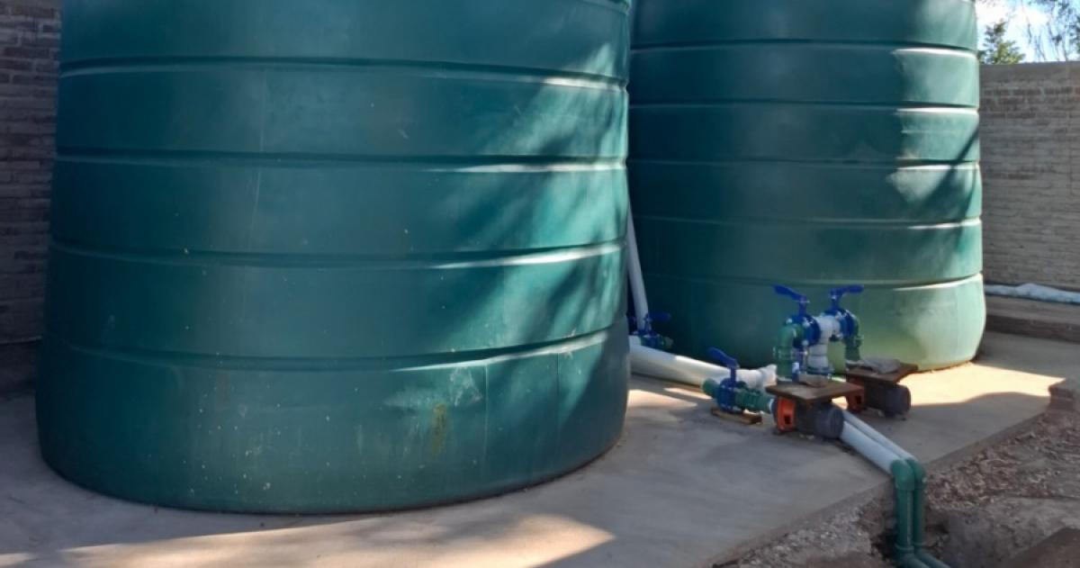 Peruacute- instalan una cisterna y renuevan la red