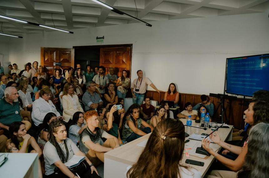 Fuerte respaldo ciudadano al reclamo por la Ley de Glaciares