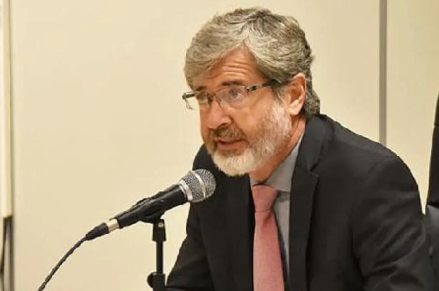 El juez Daniel Ralli condenó al agresor de cinco policías