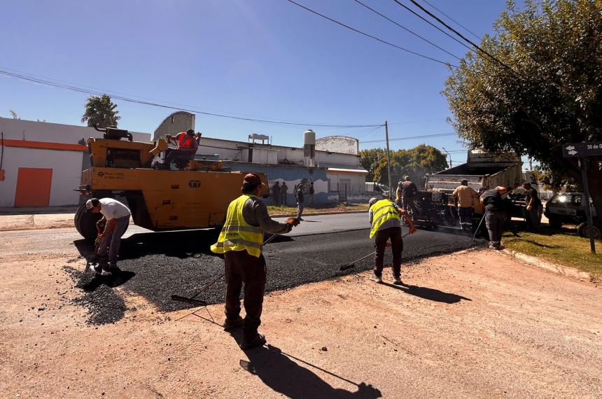 El ex-barrio Peñi Ruca tendr� la totalidad de sus calles asfaltadas Una plaza recordar� al ex-gobernador Aquiles Regazzoli