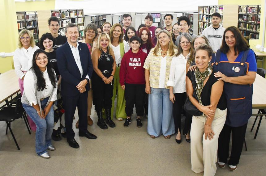 Reabrieron la Biblioteca Central de la UNLPam tras obras de refaccioacuten