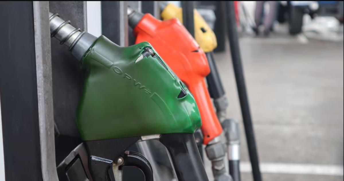 El aumento del precio internacional del crudo podría trasladarse a los surtidores argentinos si los valores se mantienen en el tiempo