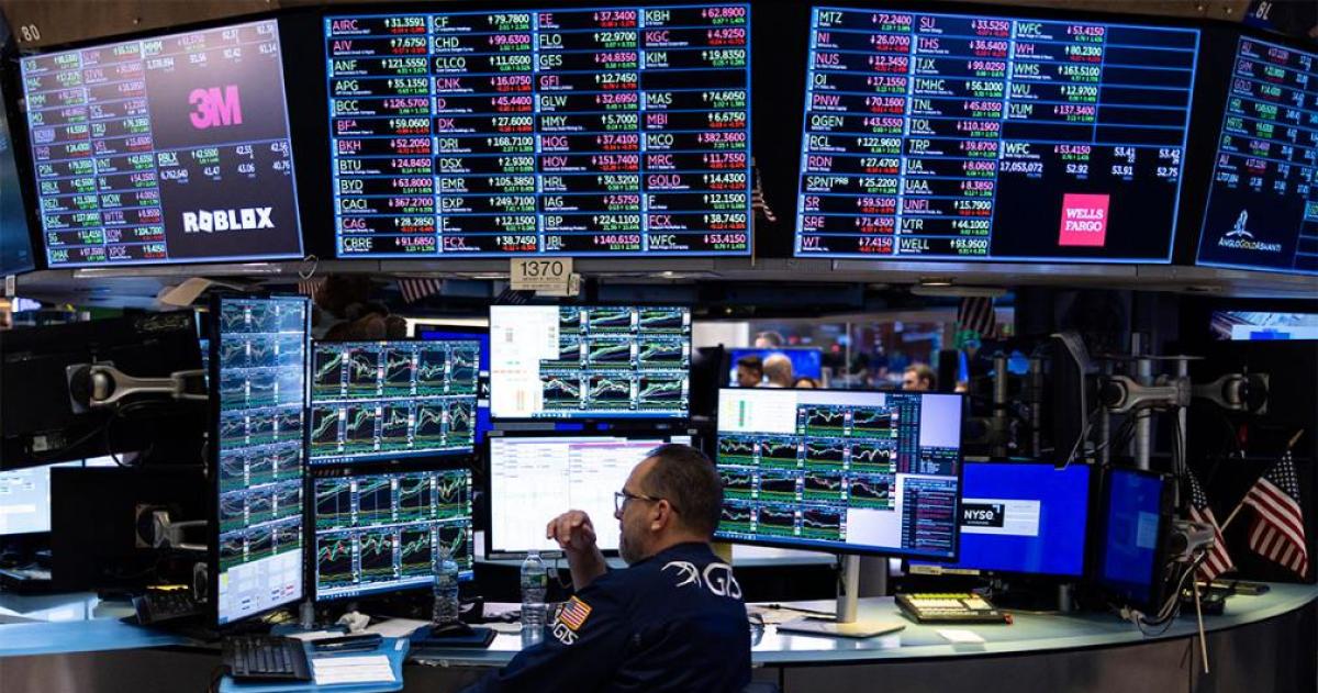 Golpe en los mercados- acciones argentinas se desploman y el riesgo paiacutes vuelve a tensionar