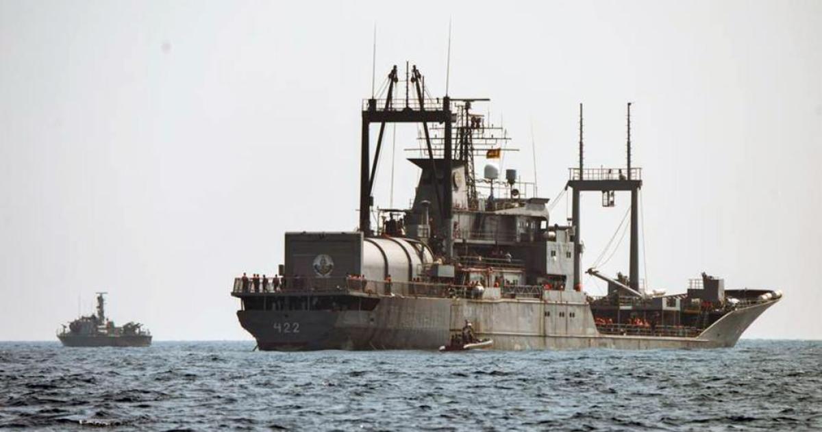 Un buque iraniacute buscoacute refugio en Sri Lanka para evitar otro ataque de Estados Unidos