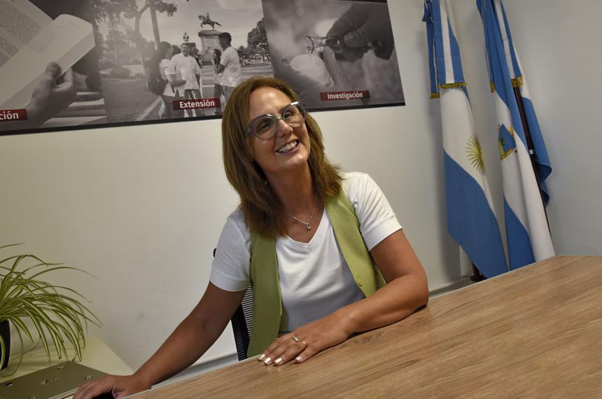 La rectora coordinadora Yamila Magiorano