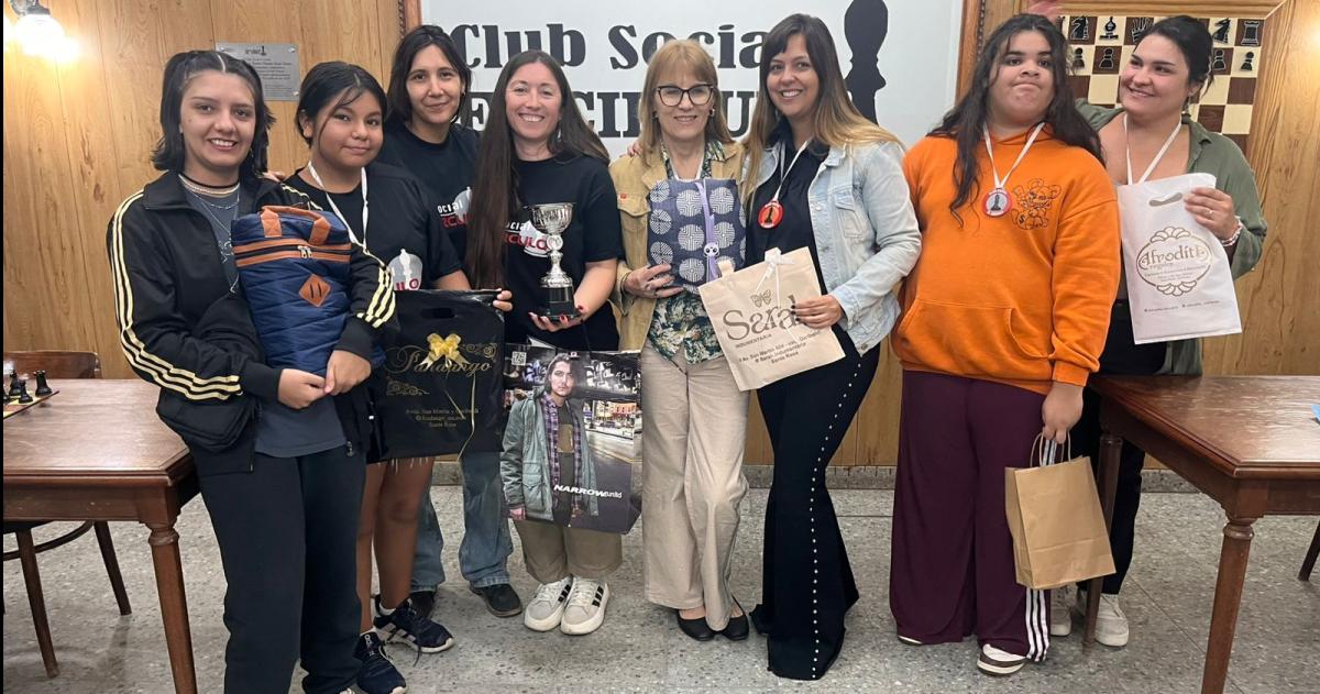 Rociacuteo Olguiacuten ganoacute el torneo de mujeres