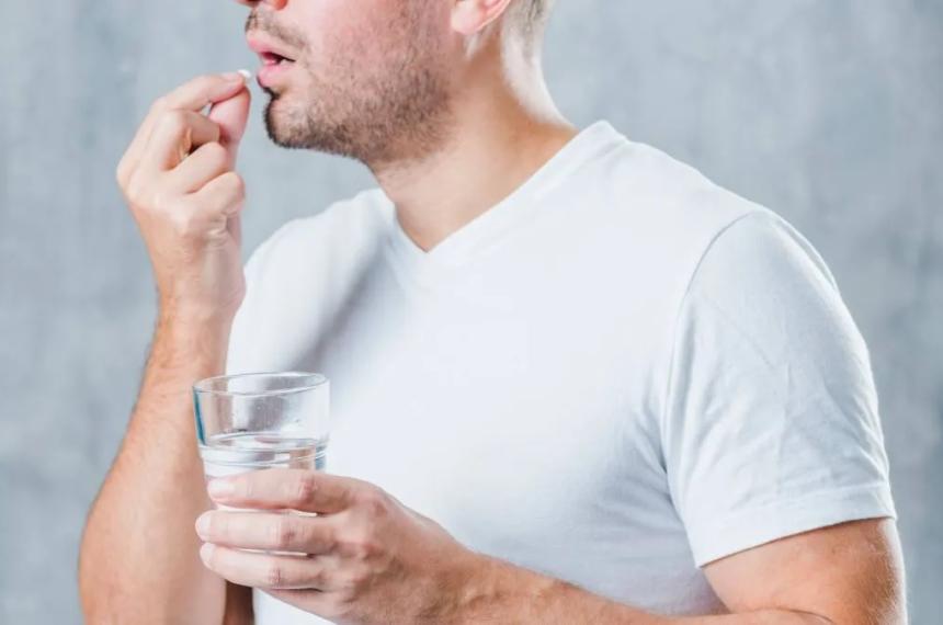 El ibuprofeno forma parte de un grupo de medicamentos llamados antiinflamatorios no esteroideos