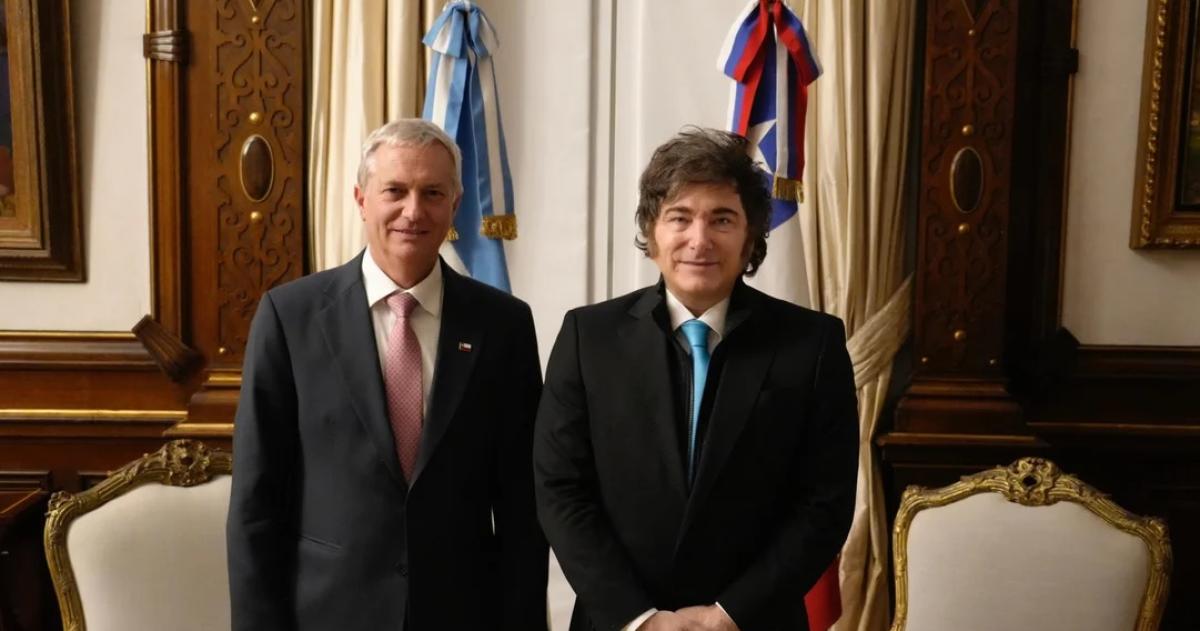 Milei junto a José Antonio Kast