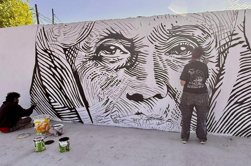 El mural en la plaza Aquiles Regazzoli