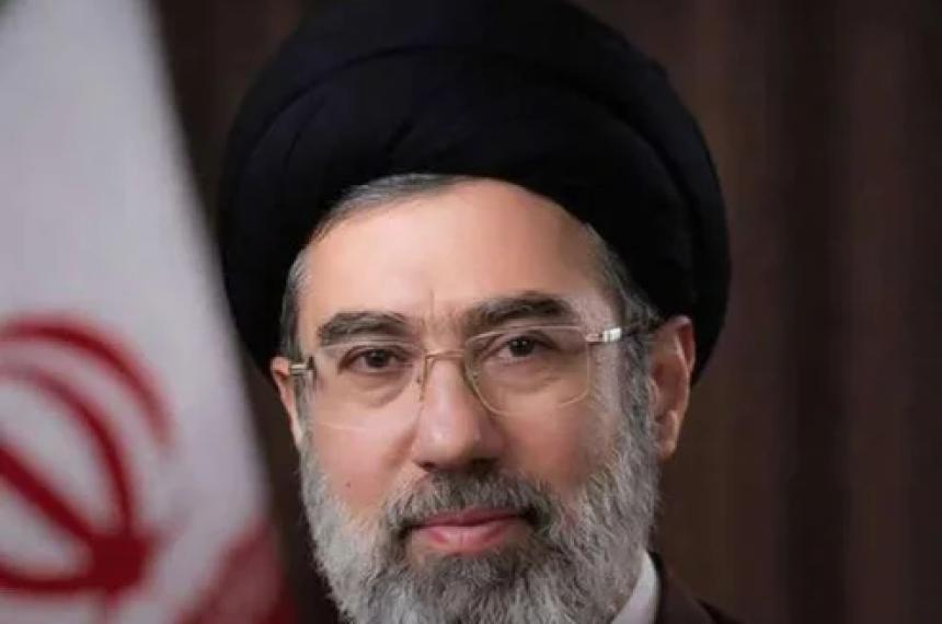 Mojtaba Jamenei dijo que el estrecho de Ormuz seguir� cerrado