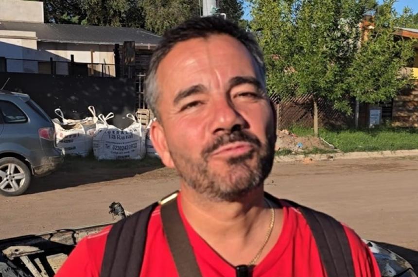 Ernesto Estigarría propietario del vehículo incendiado