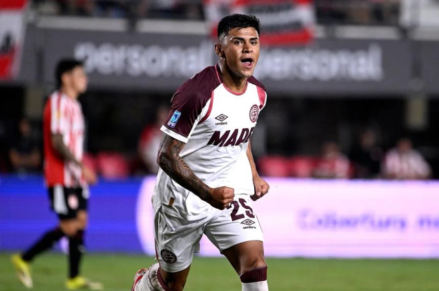 Dylan Aquino anotó el �nico gol de la victoria del Granate en La Plata