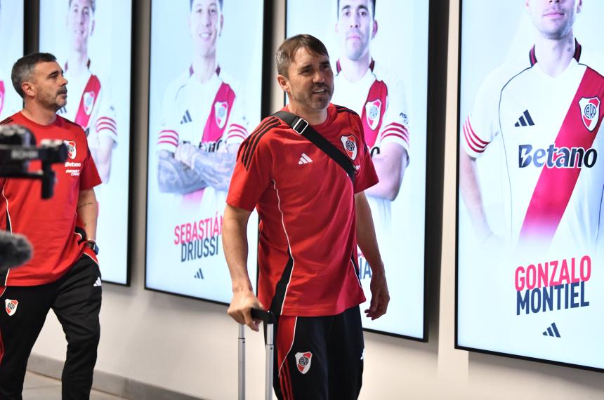 Coudet dirige su primer partido como local en River