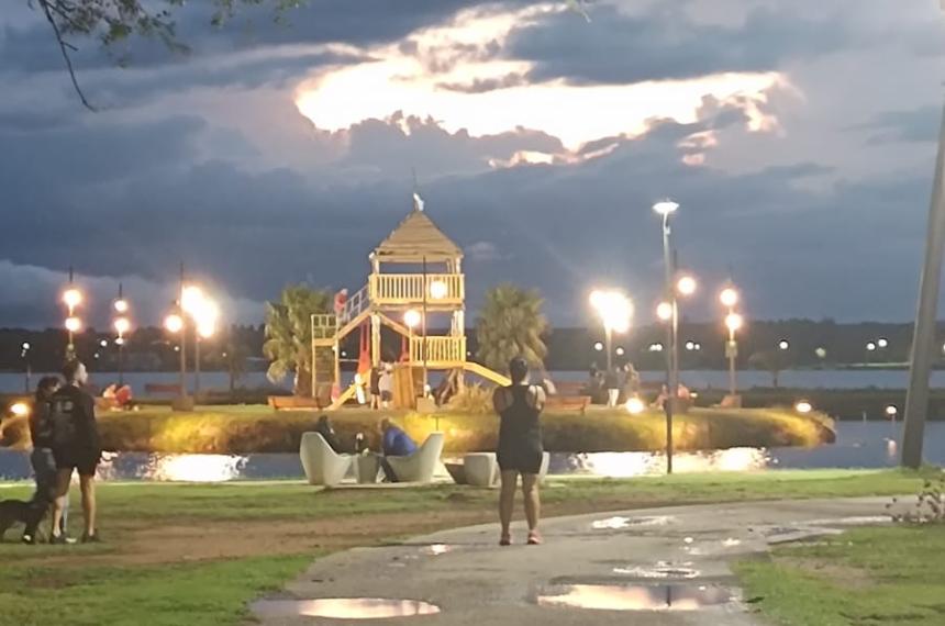 El lunes permanecer� con cielo cubierto durante casi todo el día