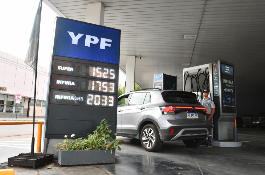 Los combustibles no dan tregua- los precios saltaron un 9-en-porciento- en marzo