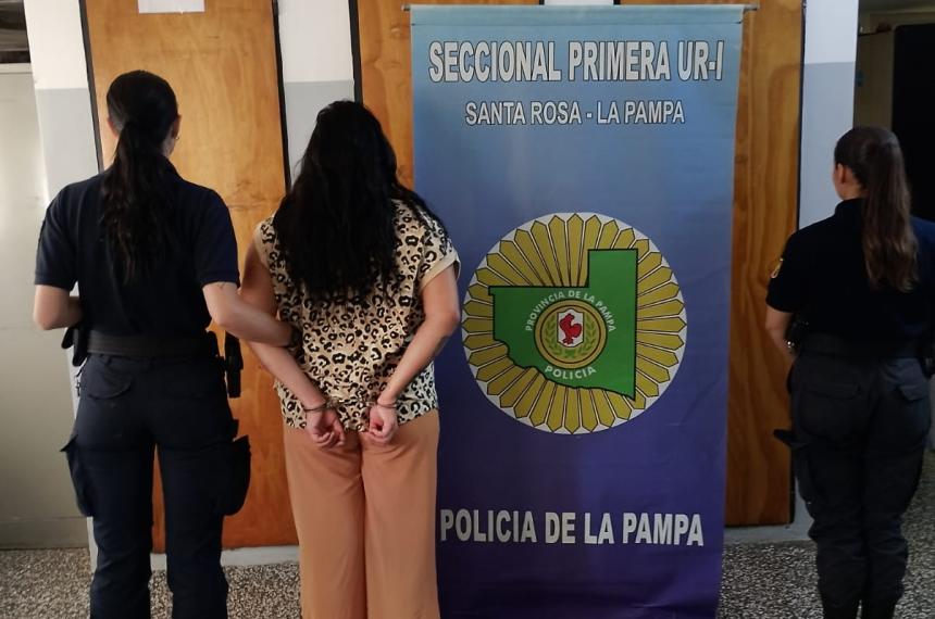 La mujer detenida este lunes por la Seccional Primera