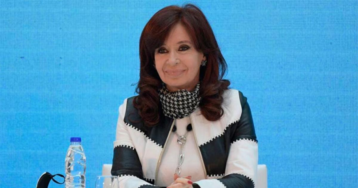 Cristina Kirchner contraataca- acusa a Milei por la estafa LIBRA y denuncia un show judicial