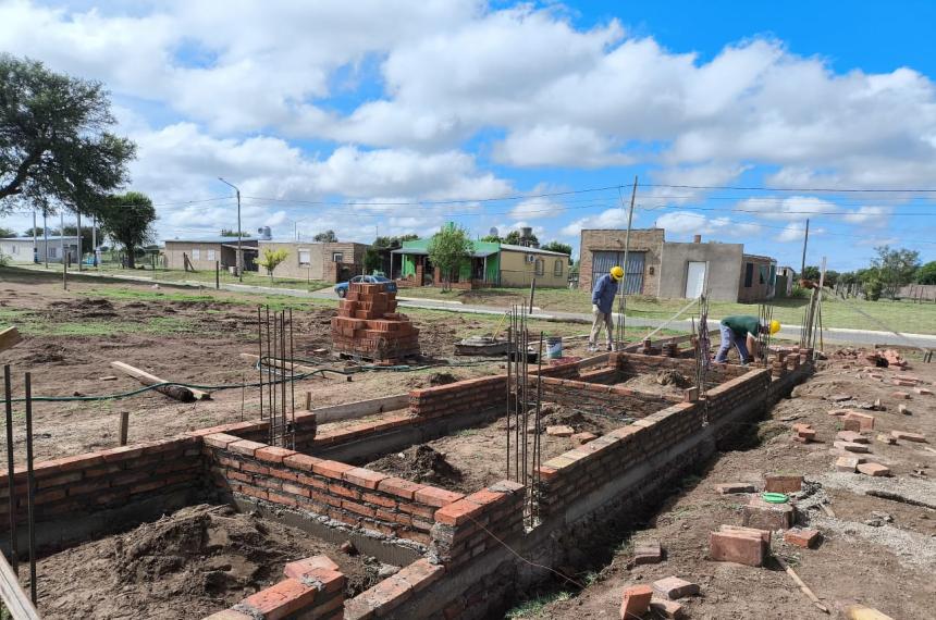 Expectativa en Luan Toro por la construccioacuten de la nueva posta sanitaria
