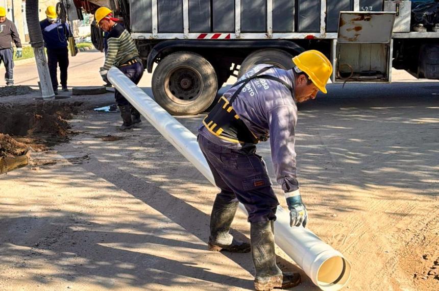 Comenzoacute otra obra de cloacas en Villa Santillaacuten
