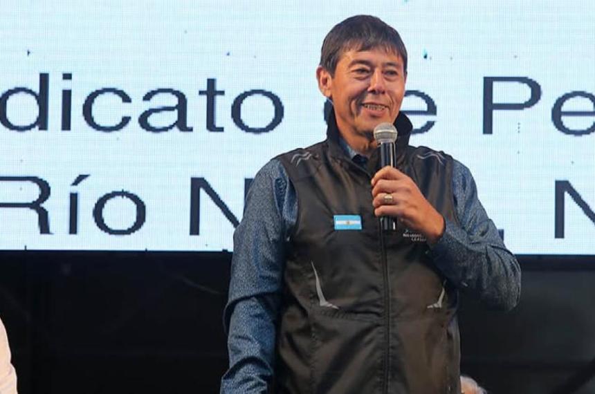 Rucci se corre del conflicto poliacutetico por Medanito