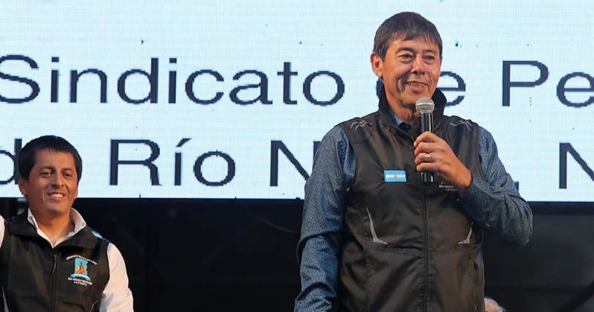 Rucci se corre del conflicto poliacutetico por Medanito