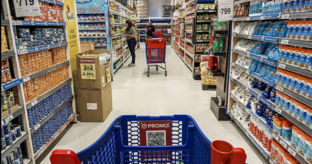 Los consumidores se muestran menos confiados